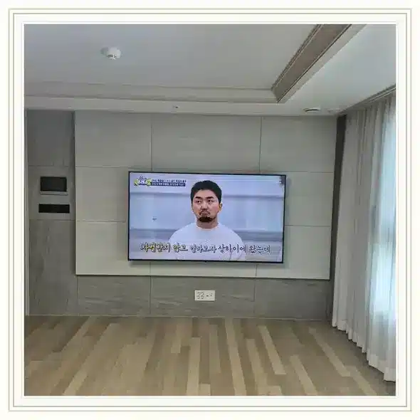 서울숲더샵 벽걸이TV 설치 상담 참고 이미지 첫 번째